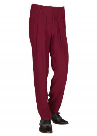 Pleated Trousers in Burgundy