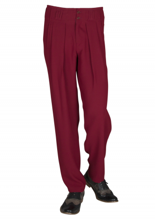 Pleated Trousers in Burgundy